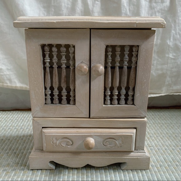 Handcrafted Wooden Jewelry Box Organizer - Picture 1 of 13